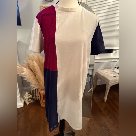 Adidas Tri-Color Tee in Red, Cream, and Navy - Picture 1 of 4